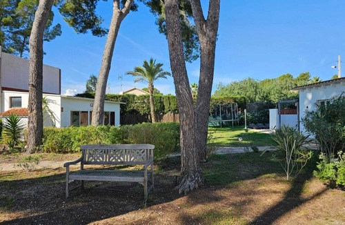 Olivella Apartment | La Casa Delviga, VERDE room, Sitges, Barcelona