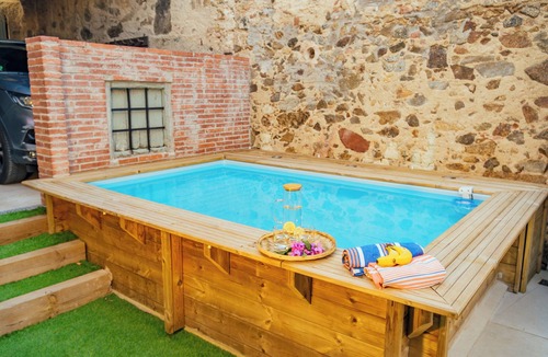Alella House | La Casita del Vino