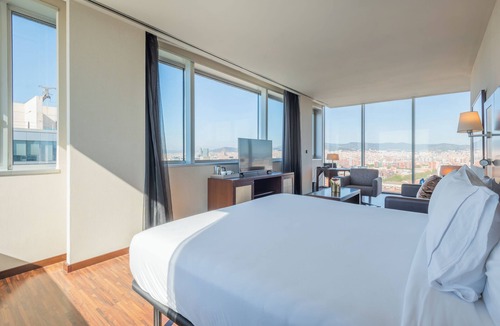 Diagonal Mar i el Front Maritim del Poblenou Hotel | Leonardo Royal Hotel Barcelona Forum