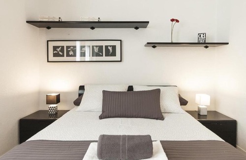 Sant Marti de Provencals Apartment | Lets holidays apartment in Sant Martí