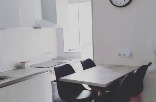 Mollet del Valles Apartment | Lovely 4 bedroom apartment 20min from city center of Barcelona