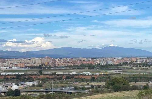 Cerdanyola del Valles Apartment | Lovely house in Bellaterra (10 min to UAB)