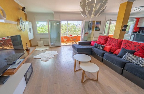 Malgrat de Mar Apartment | LUX EXPERIENCE MALGRAT, APARTMENT 7 PEOPLE, A/C AND NEAR THE SEA