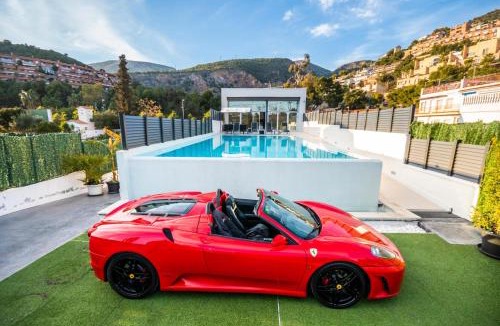 Sitges Villa | Luxurious Villa Marly I to two minutes the beach