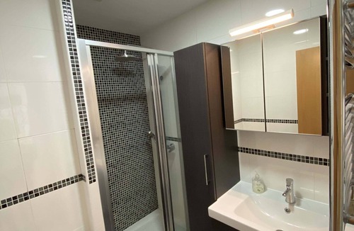 Sabadell Apartment | Luxury Apartment, 400m from the train station-BCN