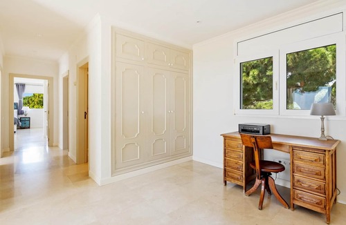 Arenys de Munt Villa | Luxury Villa Buena Vista Pool and Garden
