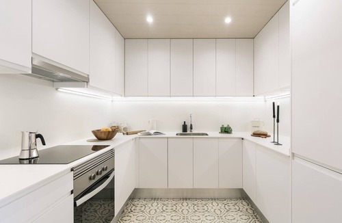 Sarria Apartment | Maiori - 2 bedrooms and terrace in Sant Gervasi