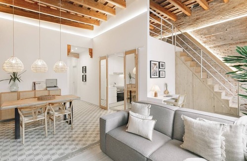 Sarria Apartment | Maiori - 2 bedrooms and terrace in Sant Gervasi