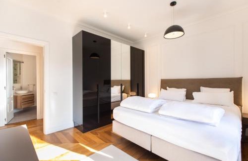 el Camp d'en Grassot i Gracia Nova Apartment | Majestic 4BR/4BATH apartment in Sagrada Familia area