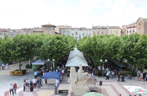 Cardona Apartment | Market Square Apartment In Historic Cardona