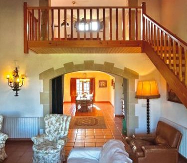 Collsuspina House | Masia Can Cenç