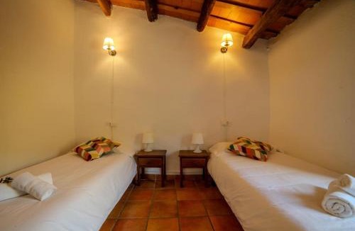 Sant Iscle de Vallalta House | Masia Can Castellar