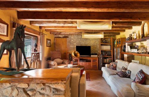 Llinars del Valles House | Masia Paradise