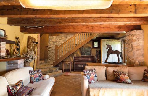 Llinars del Valles House | Masia Paradise