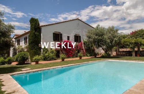 Cubelles Villa | Masia Sitges Mas Peirot Geniune Farmhouse 20 min walk from beaches 60 Heactares of Wine Fields Garden AC Until 18 people
