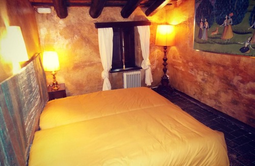 Sant Pere de Ribes Hotel | Masia Sumidors