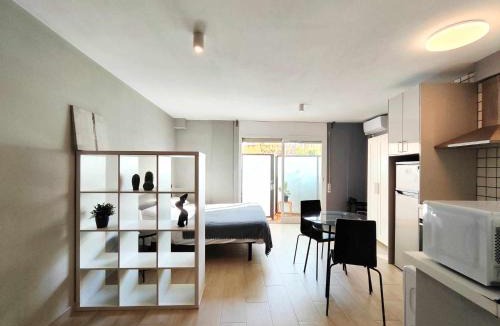 Mataro Apartment | Mazi Apartments Suite