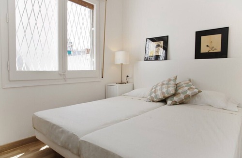Sants-Badal Apartment | (ME) Flateli Roger 1