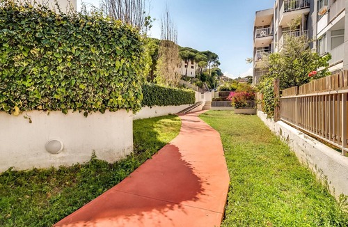Sant Pol De Mar Apartment | Mediterranean sea views, peace and quietness
