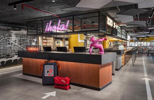Hostafrancs Hotel | Moxy Barcelona
