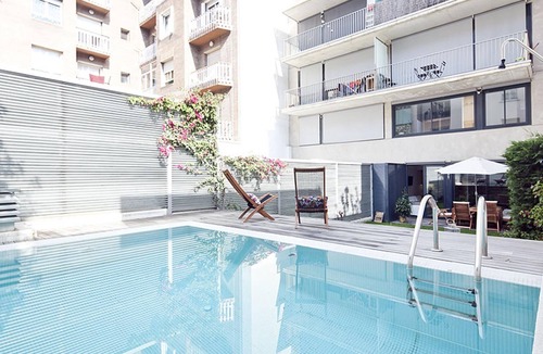 Sant Gervasi Apartment | My Space Barcelona Apart. has 40 people in 7 apartments in the misma finca