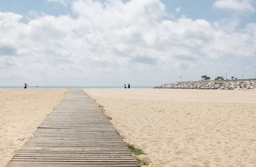 Mataro Apartment | Near Barcelona and the Beach , Matarolux11