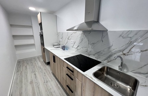 Castellet i la Gornal Bed & Breakfast | New zen loft