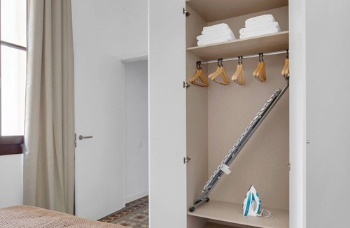 Sant Pere Apartment | Newly Built El Born 1BR, near Beach, by Blueground