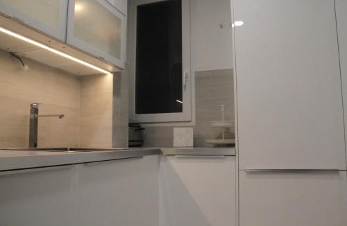 La Maternitat i Sant Ramon Apartment | Nice, Cozy, UP TO 6, FCB stadium, free parking