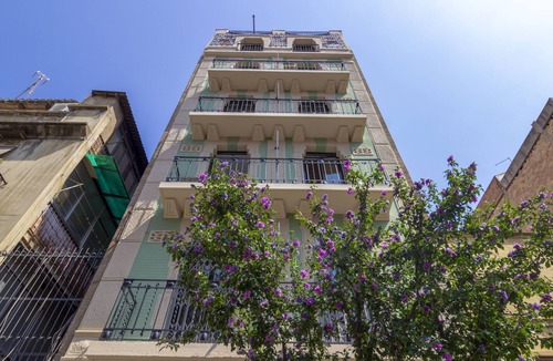 Sants-Badal Apartment | OLA LIVING CALID SPOTIFY