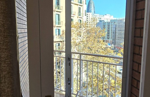 el Fort Pienc Apartment | Opening Doors Monumental - Amplio y luminoso 7 camas centro de Barcelona