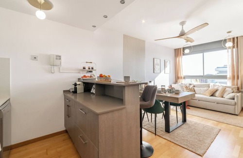 Cornella de Llobregat Apartment | Penthouse with Private Terrace & Pool Access