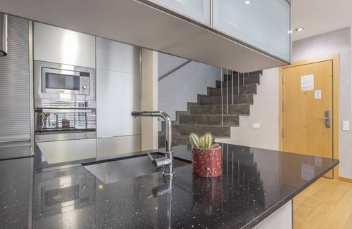 la Vila de Gracia Apartment | Penthouse in Gràcia 2 rooms 6 pax Pool and Terrace- free WiFi