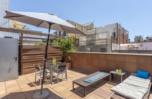 la Vila de Gracia Apartment | Penthouse in Gràcia 2 rooms 6 pax Pool and Terrace- free WiFi