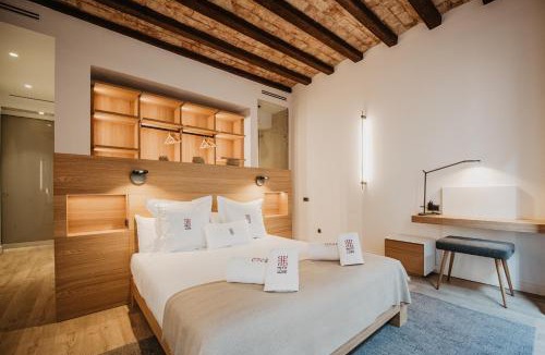 Terrassa Apartment | Petit Luxe St. Pere