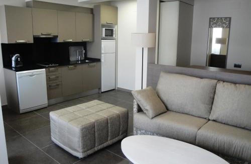 Sants-Badal Apartment | Pierre & Vacances Barcelona Sants