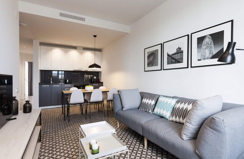 Poblenou Apartment | Poble Nou Pool Terrace! By the beach!