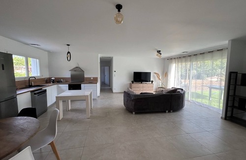 Uzer House | Pool villa