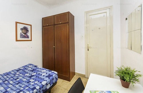 Sarria-Sant Gervasi Resort | Private room ∙ 1 bedroom ∙ 1 guest