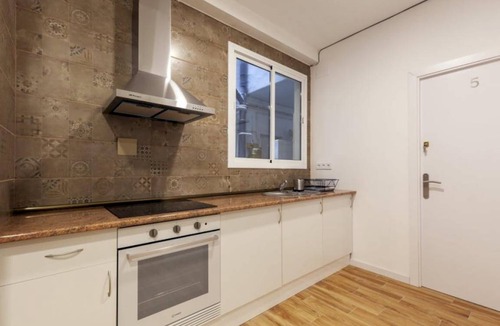 Sant Gervasi Resort | Private room ∙ 1 bedroom ∙ 1 guest