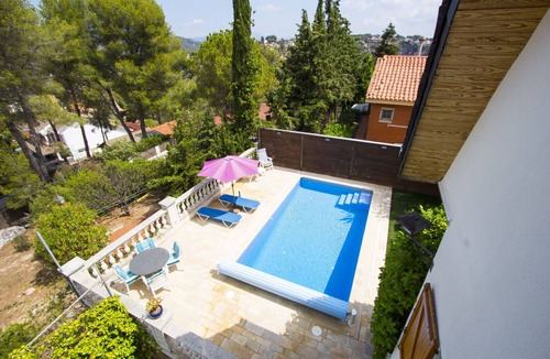 Santa Rosa Villa | Private paradise - hop, skip or jump to Barcelona!