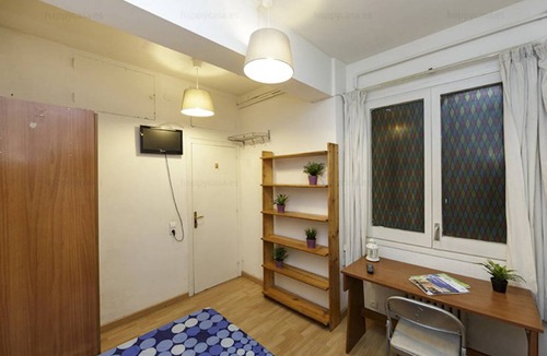 Les Corts Resort | Private room ∙ 1 bedroom ∙ 1 guest