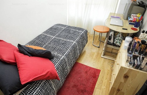 Les Corts Resort | Private room ∙ 1 bedroom ∙ 1 guest