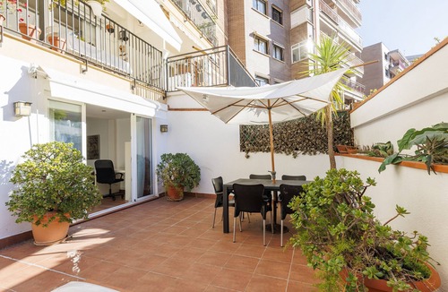 Sants Apartment | Private terrace, 3 bedrooms, 2 bathrooms, central