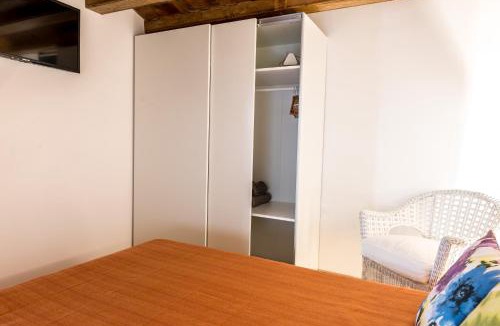 El Poble-sec Apartment | Radas