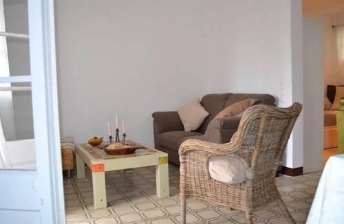 Les Corts Apartment | Romantic, well decorated, quiet