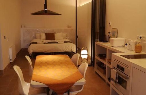 Alella Apartment | Romantic Stay in Grand Setting