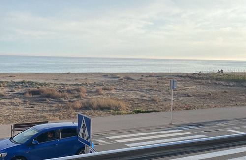 Castelldefels Apartment | Room for two People With sea Window