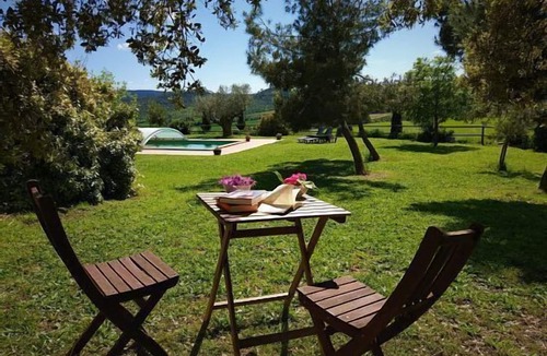 Aguilar de Segarra Cottage | Rural house rehabilitated with charm in a quiet area of forests and fields!
