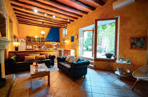 Sant Pere Molanta Villa | Rustic Vibes Villa w/private pool 12km to beach!